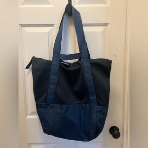 🍋 EUC Lululemon Hot Mesh Tote (30L) - Jaded